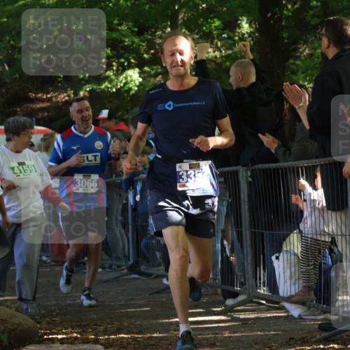 28.09.2025 - 33. Volkslauf durch das schöne Alstertal Strokosch-Dieckow http://msf.ph/oto/8965639 28.09.2025 11:27:36 Ziel 3066, 3357, 4141, 4159 meine-sportfotos.de