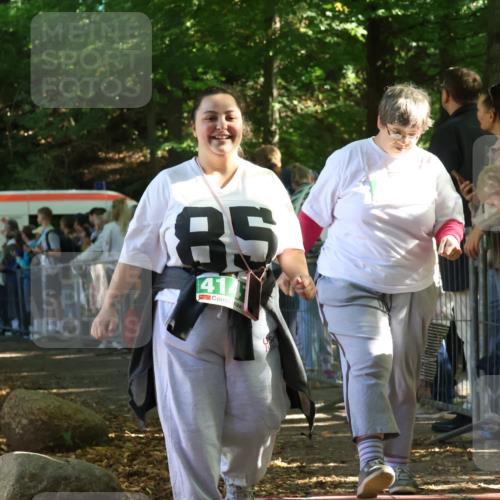 28.09.2025 - 33. Volkslauf durch das schöne Alstertal Strokosch-Dieckow http://msf.ph/oto/8965649 28.09.2025 11:27:42 Ziel 3045, 3954 meine-sportfotos.de