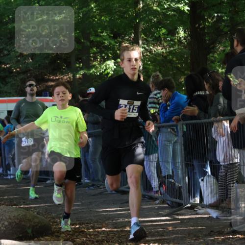 28.09.2025 - 33. Volkslauf durch das schöne Alstertal Strokosch-Dieckow http://msf.ph/oto/8965676 28.09.2025 11:28:07 Ziel 1510, 3037, 3100, 3140, 3415 meine-sportfotos.de