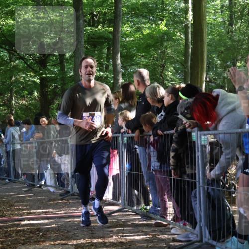 28.09.2025 - 33. Volkslauf durch das schöne Alstertal Strokosch-Dieckow http://msf.ph/oto/8965694 28.09.2025 11:28:15 Ziel 1001, 3140, 3275 meine-sportfotos.de