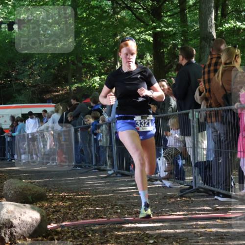 28.09.2025 - 33. Volkslauf durch das schöne Alstertal Strokosch-Dieckow http://msf.ph/oto/8965750 28.09.2025 11:29:10 Ziel 3321 meine-sportfotos.de