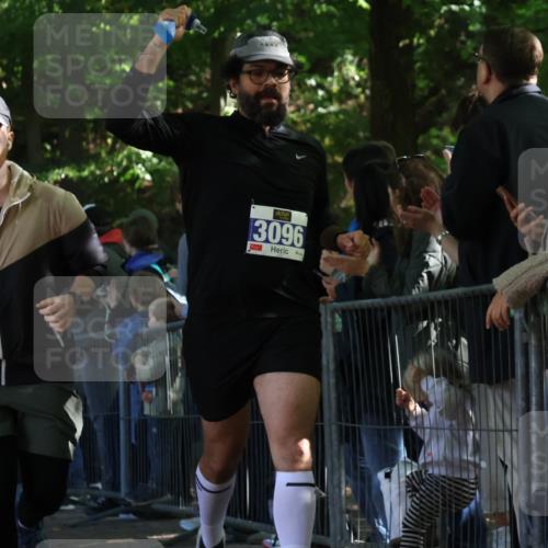 28.09.2025 - 33. Volkslauf durch das schöne Alstertal Strokosch-Dieckow http://msf.ph/oto/8965762 28.09.2025 11:29:36 Ziel 1513, 1515, 1546, 3088, 3095, 3096, 3138, 3236, 3930 meine-sportfotos.de
