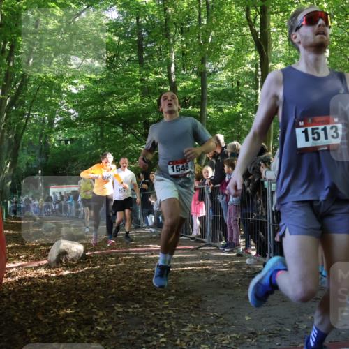 28.09.2025 - 33. Volkslauf durch das schöne Alstertal Strokosch-Dieckow http://msf.ph/oto/8965777 28.09.2025 11:29:43 Ziel 1513, 1515, 1546, 3236, 3930 meine-sportfotos.de