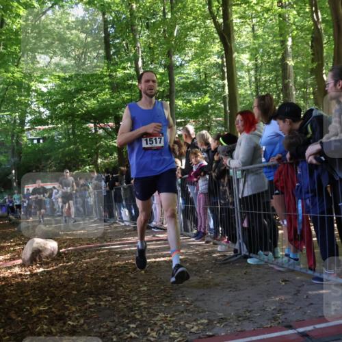 28.09.2025 - 33. Volkslauf durch das schöne Alstertal Strokosch-Dieckow http://msf.ph/oto/8965793 28.09.2025 11:30:04 Ziel 1517, 1518, 3189, 3198, 3199, 3278, 3279, 3318 meine-sportfotos.de