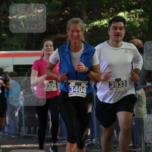 28.09.2025 - 33. Volkslauf durch das schöne Alstertal Strokosch-Dieckow http://msf.ph/oto/8965948 28.09.2025 11:32:02 Ziel 1521, 3222, 3329, 3404, 3933 meine-sportfotos.de
