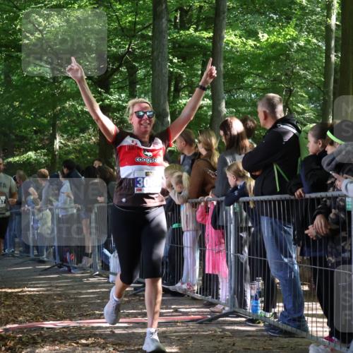 28.09.2025 - 33. Volkslauf durch das schöne Alstertal Strokosch-Dieckow http://msf.ph/oto/8966107 28.09.2025 11:32:20 Ziel 3069, 3097, 3175, 3177, 3347 meine-sportfotos.de