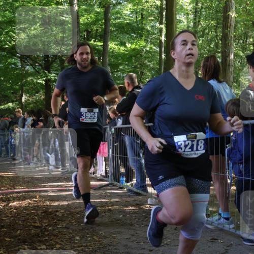 28.09.2025 - 33. Volkslauf durch das schöne Alstertal Strokosch-Dieckow http://msf.ph/oto/8966277 28.09.2025 11:32:40 Ziel 3218, 3358, 3959 meine-sportfotos.de