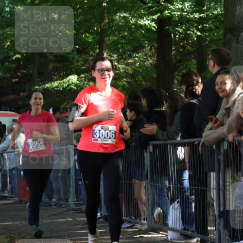 28.09.2025 - 33. Volkslauf durch das schöne Alstertal Strokosch-Dieckow http://msf.ph/oto/8966348 28.09.2025 11:33:08 Ziel 3006, 3059 meine-sportfotos.de