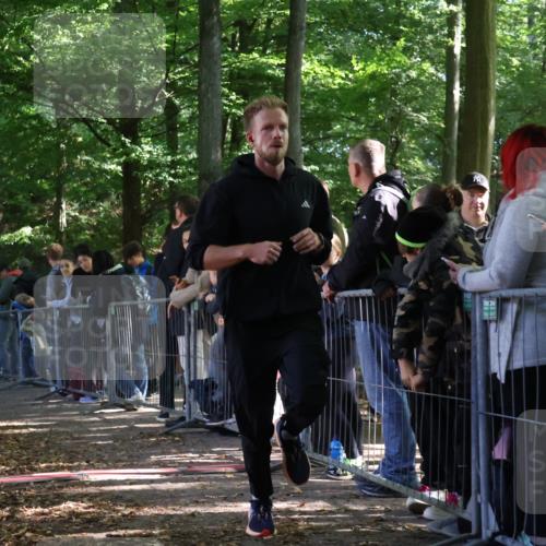 28.09.2025 - 33. Volkslauf durch das schöne Alstertal Strokosch-Dieckow http://msf.ph/oto/8966591 28.09.2025 11:34:05 Ziel 3092, 3397 meine-sportfotos.de