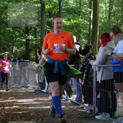28.09.2025 - 33. Volkslauf durch das schöne Alstertal Strokosch-Dieckow http://msf.ph/oto/8966646 28.09.2025 11:34:14 Ziel 3092, 3379 meine-sportfotos.de