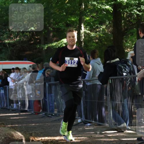 28.09.2025 - 33. Volkslauf durch das schöne Alstertal Strokosch-Dieckow http://msf.ph/oto/8966851 28.09.2025 11:34:54 Ziel 3112 meine-sportfotos.de