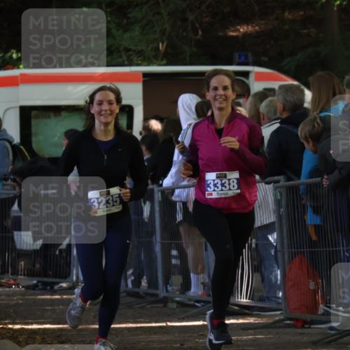 28.09.2025 - 33. Volkslauf durch das schöne Alstertal Strokosch-Dieckow http://msf.ph/oto/8966951 28.09.2025 11:36:55 Ziel 3235, 3338 meine-sportfotos.de