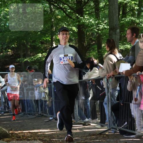 28.09.2025 - 33. Volkslauf durch das schöne Alstertal Strokosch-Dieckow http://msf.ph/oto/8966958 28.09.2025 11:37:05 Ziel 1519, 3008, 3034, 3110, 3401, 3402 meine-sportfotos.de