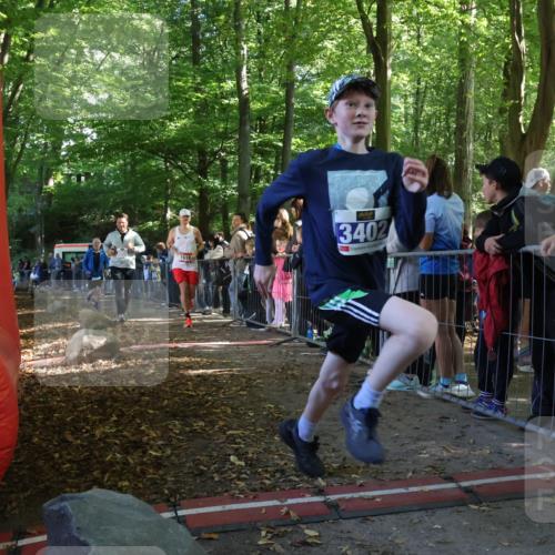 28.09.2025 - 33. Volkslauf durch das schöne Alstertal Strokosch-Dieckow http://msf.ph/oto/8966963 28.09.2025 11:37:07 Ziel 1519, 3008, 3034, 3110, 3401, 3402 meine-sportfotos.de