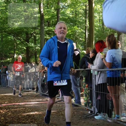 28.09.2025 - 33. Volkslauf durch das schöne Alstertal Strokosch-Dieckow http://msf.ph/oto/8966971 28.09.2025 11:37:10 Ziel 1543, 3008, 3034, 3110 meine-sportfotos.de