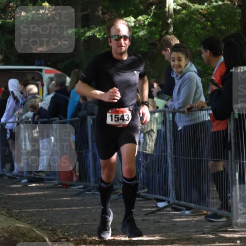 28.09.2025 - 33. Volkslauf durch das schöne Alstertal Strokosch-Dieckow http://msf.ph/oto/8966978 28.09.2025 11:37:16 Ziel 1540, 1543 meine-sportfotos.de