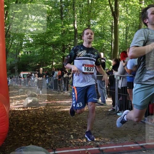 28.09.2025 - 33. Volkslauf durch das schöne Alstertal Strokosch-Dieckow http://msf.ph/oto/8967029 28.09.2025 11:38:10 Ziel 1627, 1628, 2626, 3056, 3320, 3958 meine-sportfotos.de