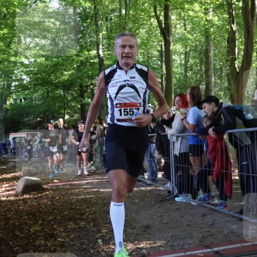 28.09.2025 - 33. Volkslauf durch das schöne Alstertal Strokosch-Dieckow http://msf.ph/oto/8967075 28.09.2025 11:38:37 Ziel 1557, 3120, 3154, 3350, 3952 meine-sportfotos.de