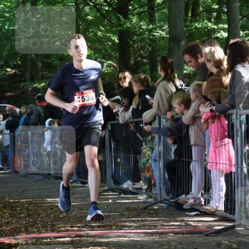 28.09.2025 - 33. Volkslauf durch das schöne Alstertal Strokosch-Dieckow http://msf.ph/oto/8967088 28.09.2025 11:38:54 Ziel 1539, 3072 meine-sportfotos.de