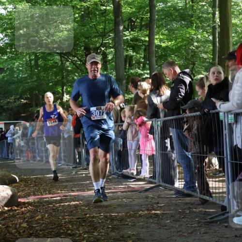 28.09.2025 - 33. Volkslauf durch das schöne Alstertal Strokosch-Dieckow http://msf.ph/oto/8967096 28.09.2025 11:39:03 Ziel 1549, 3072 meine-sportfotos.de