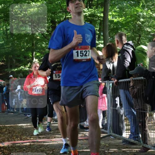 28.09.2025 - 33. Volkslauf durch das schöne Alstertal Strokosch-Dieckow http://msf.ph/oto/8967111 28.09.2025 11:39:20 Ziel 1527, 1542, 1554, 1768, 3127, 3128 meine-sportfotos.de