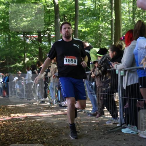 28.09.2025 - 33. Volkslauf durch das schöne Alstertal Strokosch-Dieckow http://msf.ph/oto/8967167 28.09.2025 11:40:09 Ziel 1550 meine-sportfotos.de