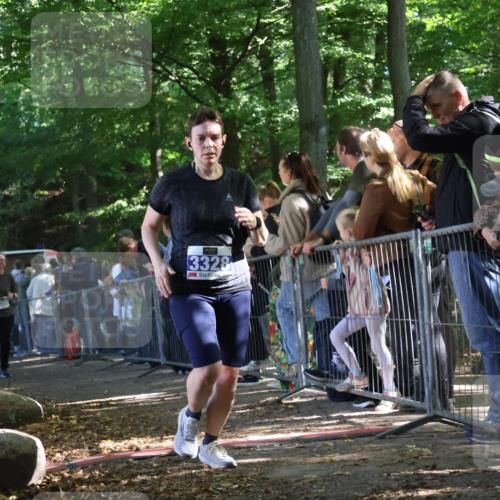 28.09.2025 - 33. Volkslauf durch das schöne Alstertal Strokosch-Dieckow http://msf.ph/oto/8967171 28.09.2025 11:40:21 Ziel 3090, 3328 meine-sportfotos.de