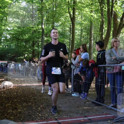 28.09.2025 - 33. Volkslauf durch das schöne Alstertal Strokosch-Dieckow http://msf.ph/oto/8967241 28.09.2025 11:40:47 Ziel 3238, 3409 meine-sportfotos.de
