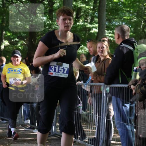 28.09.2025 - 33. Volkslauf durch das schöne Alstertal Strokosch-Dieckow http://msf.ph/oto/8967269 28.09.2025 11:41:00 Ziel 3057, 3058, 3157, 3911 meine-sportfotos.de