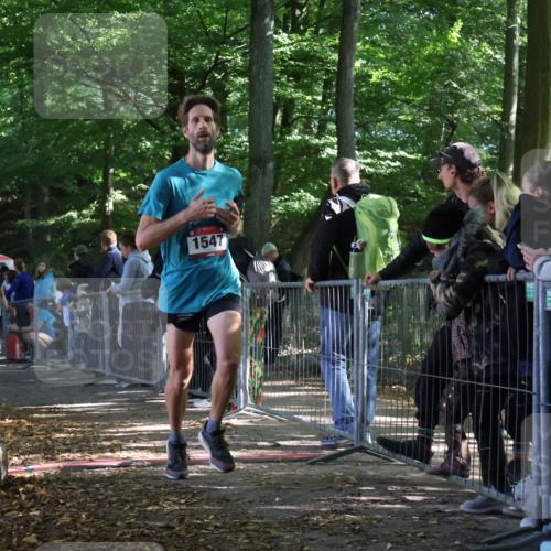 28.09.2025 - 33. Volkslauf durch das schöne Alstertal Strokosch-Dieckow http://msf.ph/oto/8967330 28.09.2025 11:41:29 Ziel 1547, 3195 meine-sportfotos.de