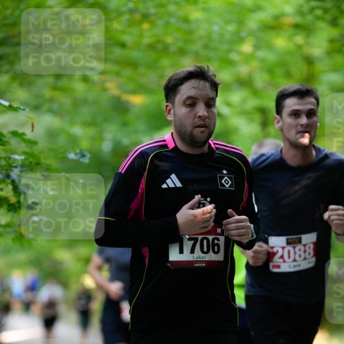 28.09.2025 - 33. Volkslauf durch das schöne Alstertal Patografie http://msf.ph/oto/8967386 28.09.2025 10:37:09 Laufen 1706, 2088 meine-sportfotos.de