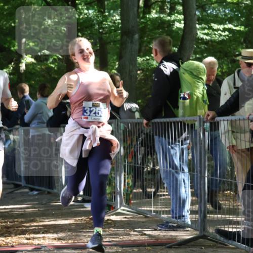 28.09.2025 - 33. Volkslauf durch das schöne Alstertal Strokosch-Dieckow http://msf.ph/oto/8967389 28.09.2025 11:41:57 Ziel 1584, 1766, 1801, 3028, 3047, 3253, 3269 meine-sportfotos.de