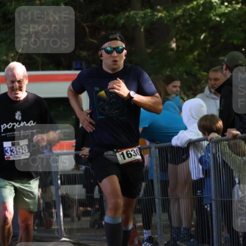 28.09.2025 - 33. Volkslauf durch das schöne Alstertal Strokosch-Dieckow http://msf.ph/oto/8967501 28.09.2025 11:42:50 Ziel 1630, 3398 meine-sportfotos.de