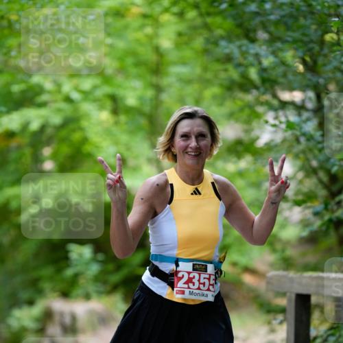 28.09.2025 - 33. Volkslauf durch das schöne Alstertal Patografie http://msf.ph/oto/8967573 28.09.2025 10:52:45 Laufen 2355 meine-sportfotos.de