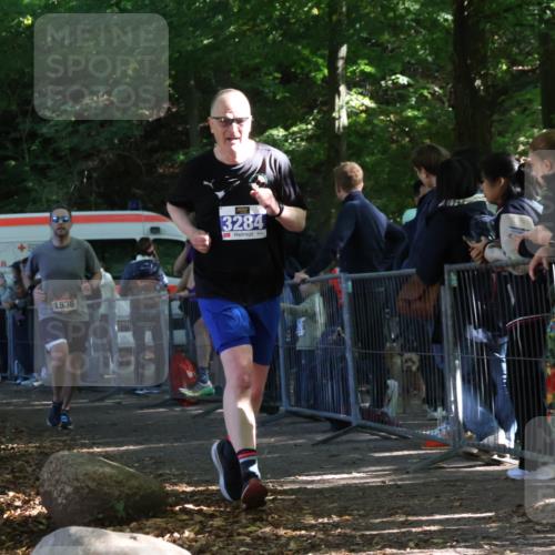 28.09.2025 - 33. Volkslauf durch das schöne Alstertal Strokosch-Dieckow http://msf.ph/oto/8967578 28.09.2025 11:43:35 Ziel 1536, 3284 meine-sportfotos.de