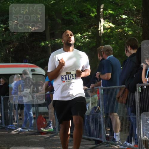 28.09.2025 - 33. Volkslauf durch das schöne Alstertal Strokosch-Dieckow http://msf.ph/oto/8967635 28.09.2025 11:44:25 Ziel 1577, 3104 meine-sportfotos.de