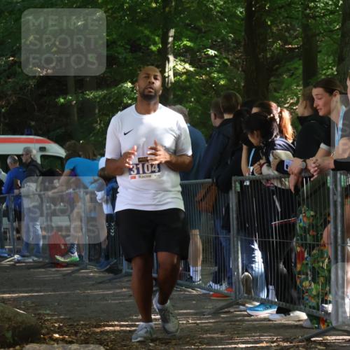 28.09.2025 - 33. Volkslauf durch das schöne Alstertal Strokosch-Dieckow http://msf.ph/oto/8967636 28.09.2025 11:44:26 Ziel 1577, 3104 meine-sportfotos.de