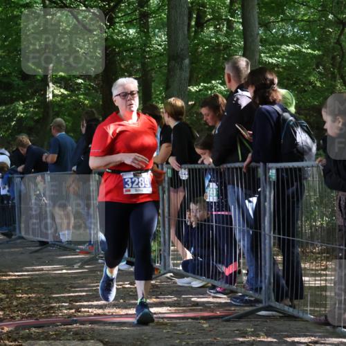 28.09.2025 - 33. Volkslauf durch das schöne Alstertal Strokosch-Dieckow http://msf.ph/oto/8967760 28.09.2025 11:45:30 Ziel 3289 meine-sportfotos.de