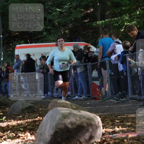28.09.2025 - 33. Volkslauf durch das schöne Alstertal Strokosch-Dieckow http://msf.ph/oto/8967906 28.09.2025 11:46:16 Ziel 3386 meine-sportfotos.de