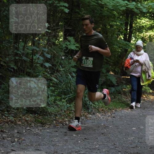 28.09.2025 - 33. Volkslauf durch das schöne Alstertal Strokosch-Dieckow http://msf.ph/oto/8967972 28.09.2025 10:49:49 Laufen 4100 meine-sportfotos.de