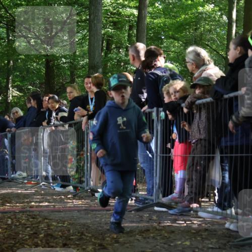 28.09.2025 - 33. Volkslauf durch das schöne Alstertal Strokosch-Dieckow http://msf.ph/oto/8968032 28.09.2025 11:47:05 Ziel 3158 meine-sportfotos.de