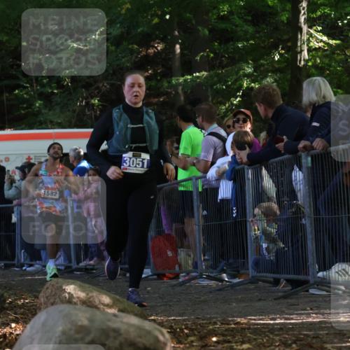 28.09.2025 - 33. Volkslauf durch das schöne Alstertal Strokosch-Dieckow http://msf.ph/oto/8968046 28.09.2025 11:47:27 Ziel 1582, 3051 meine-sportfotos.de