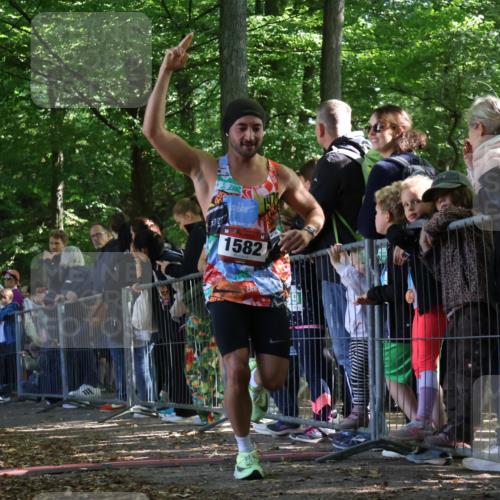 28.09.2025 - 33. Volkslauf durch das schöne Alstertal Strokosch-Dieckow http://msf.ph/oto/8968067 28.09.2025 11:47:33 Ziel 1582 meine-sportfotos.de