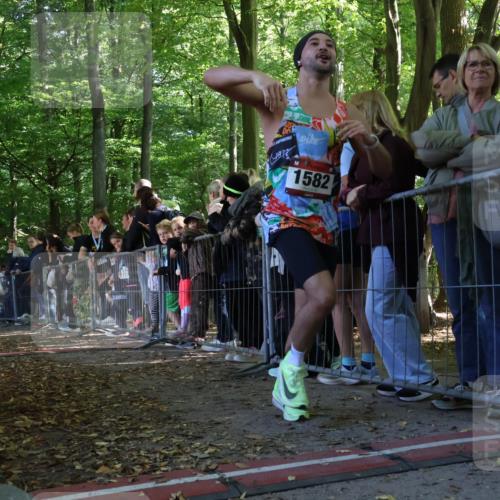 28.09.2025 - 33. Volkslauf durch das schöne Alstertal Strokosch-Dieckow http://msf.ph/oto/8968076 28.09.2025 11:47:34 Ziel 1582 meine-sportfotos.de