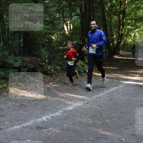 28.09.2025 - 33. Volkslauf durch das schöne Alstertal Strokosch-Dieckow http://msf.ph/oto/8968169 28.09.2025 10:54:35 Laufen 911, 4912 meine-sportfotos.de