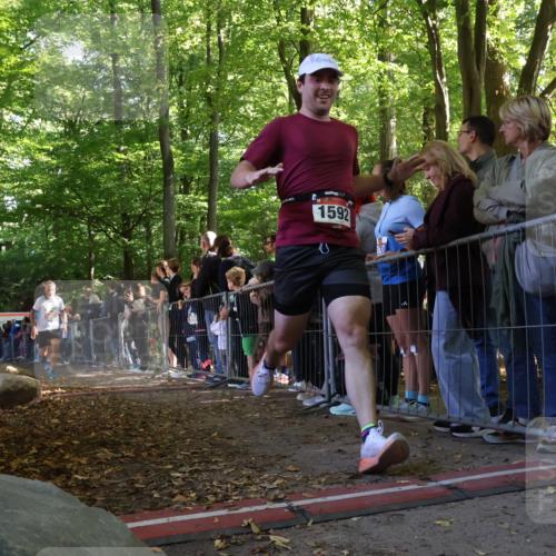 28.09.2025 - 33. Volkslauf durch das schöne Alstertal Strokosch-Dieckow http://msf.ph/oto/8968171 28.09.2025 11:48:33 Ziel 1559, 1592, 1774, 2229 meine-sportfotos.de