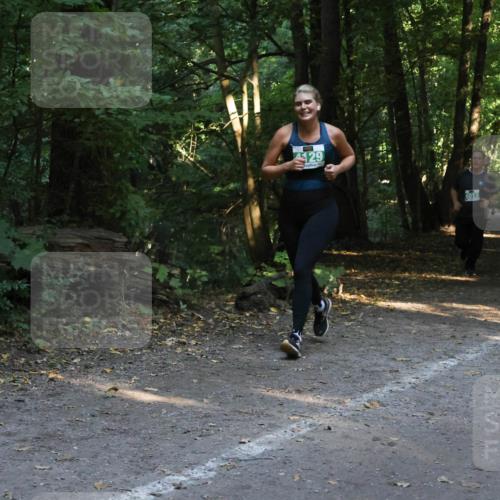 28.09.2025 - 33. Volkslauf durch das schöne Alstertal Strokosch-Dieckow http://msf.ph/oto/8968268 28.09.2025 10:55:50 Laufen 129, 4013 meine-sportfotos.de