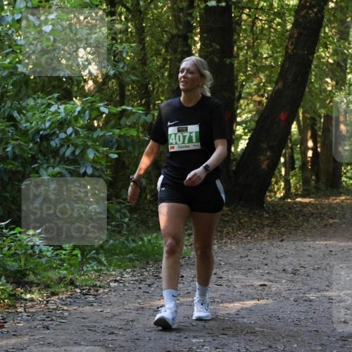 28.09.2025 - 33. Volkslauf durch das schöne Alstertal Strokosch-Dieckow http://msf.ph/oto/8968444 28.09.2025 11:01:01 Laufen 4071, 3 meine-sportfotos.de