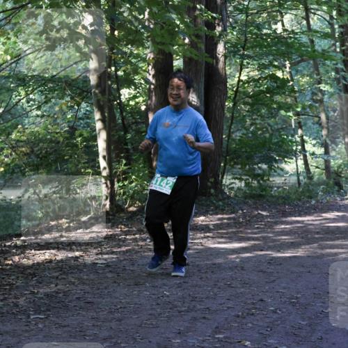 28.09.2025 - 33. Volkslauf durch das schöne Alstertal Strokosch-Dieckow http://msf.ph/oto/8968510 28.09.2025 11:03:54 Laufen 4142 meine-sportfotos.de