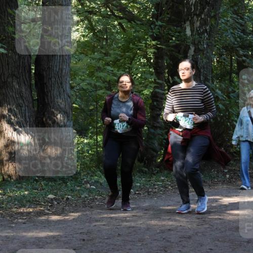 28.09.2025 - 33. Volkslauf durch das schöne Alstertal Strokosch-Dieckow http://msf.ph/oto/8968536 28.09.2025 11:05:13 Laufen 402, 4026 meine-sportfotos.de